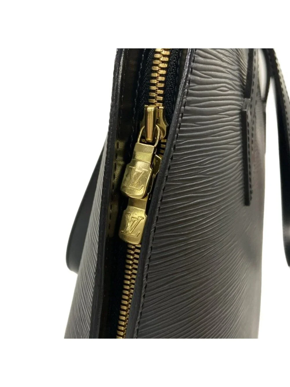 Louis Vuitton Shoulder Bag Epi Lussac Noir Leather